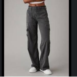 American Eagle dreamy Drape charcoal, gray cargo pants wide leg size 16 NWOT